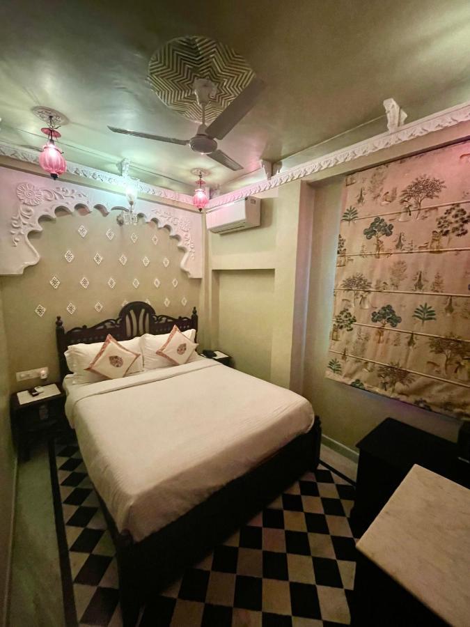 فندق أُودايبورفي  Shahpura Oladar Boutique المظهر الخارجي الصورة