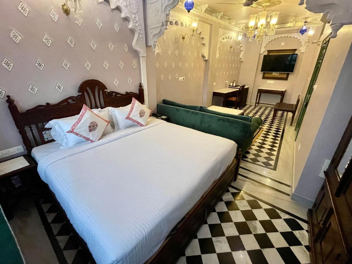 فندق أُودايبورفي  Shahpura Oladar Boutique المظهر الخارجي الصورة